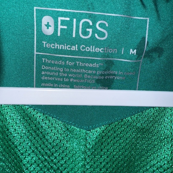 Jacket , invisible side zip pocket,Two zip hand pockets  interior patch pockets - Picture 4 of 8